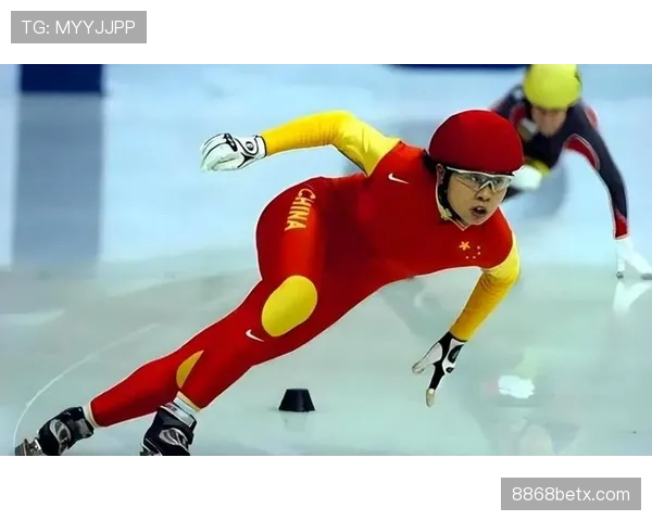 王濛一天能喝多少瓶矿泉水？比普通人家冰箱还装满吓死人！